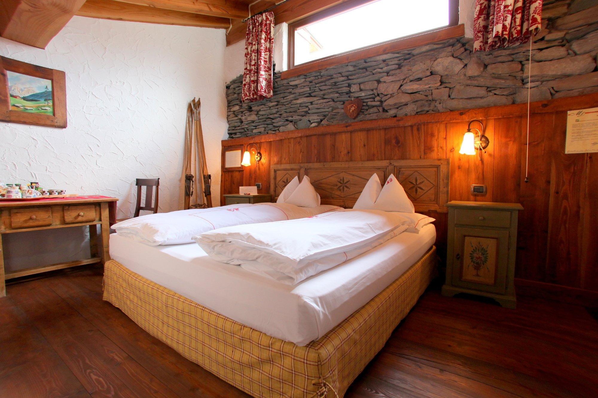 Eco Chalet Maison Dominique Challand-Saint-Anselme المظهر الخارجي الصورة