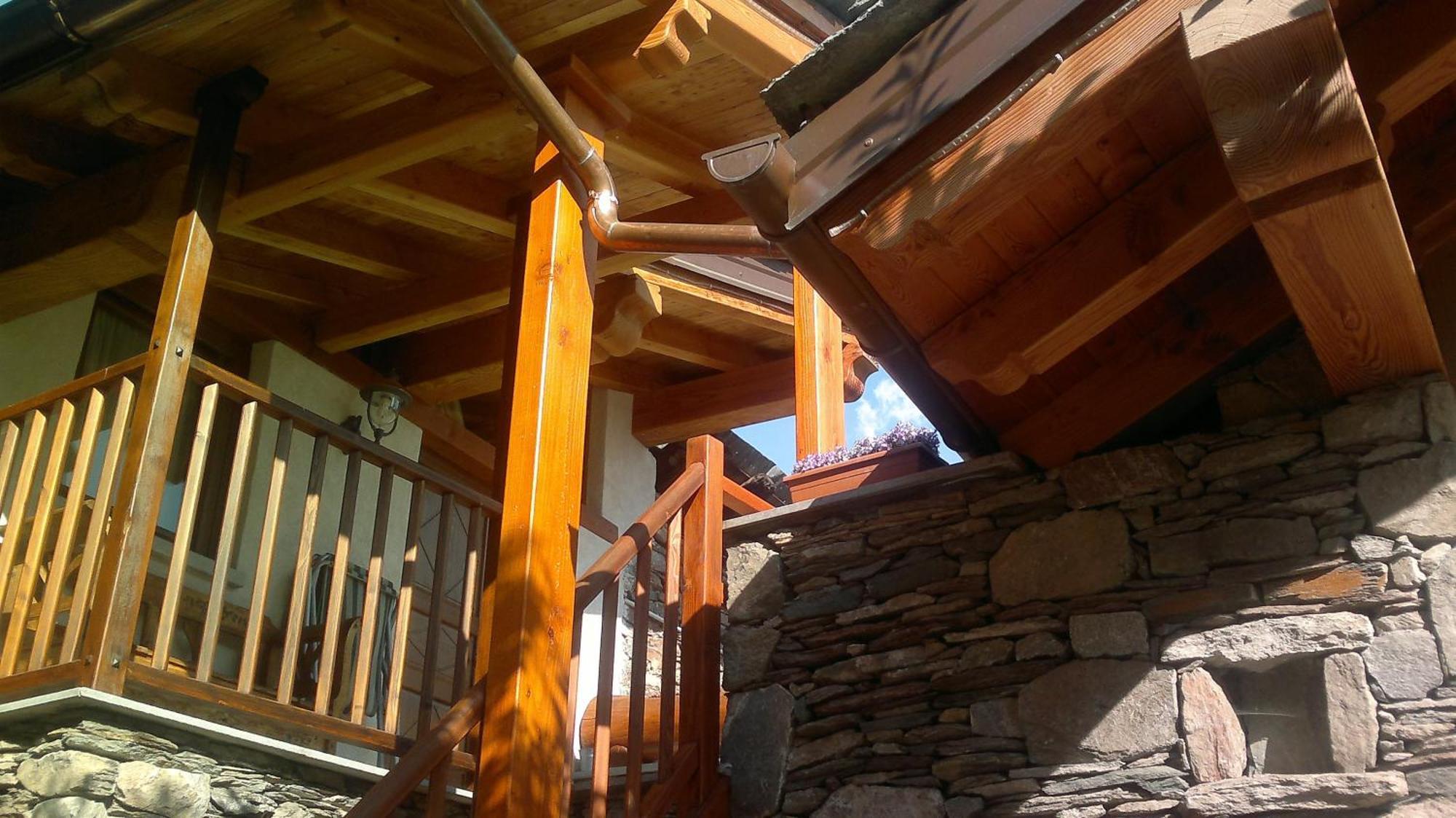 Eco Chalet Maison Dominique Challand-Saint-Anselme المظهر الخارجي الصورة